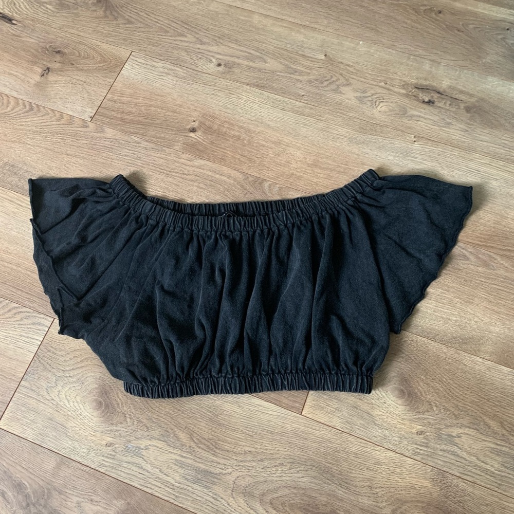 black off the shoulder crop top